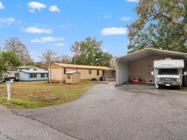 House for sale in Bushnell, Florida