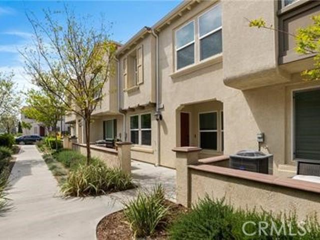 Condo for sale in Fontana