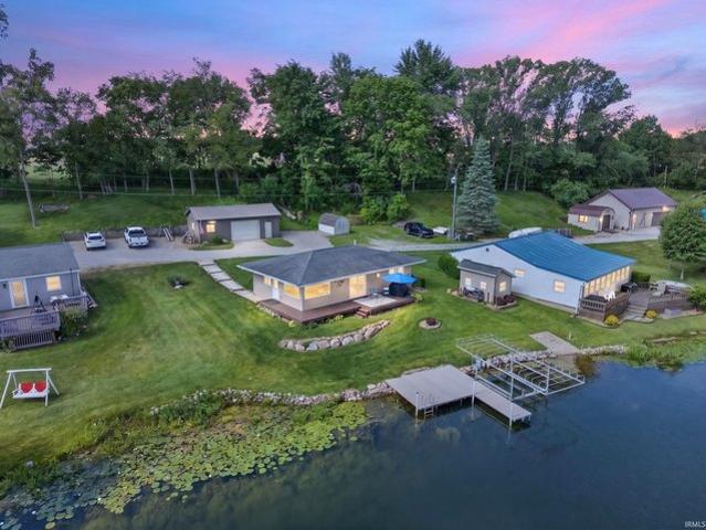 House for sale in Hudson, Indiana