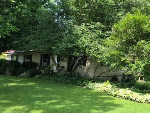 House for sale in Alexandria, Ohio