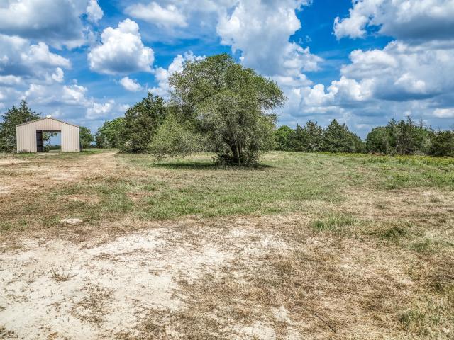 Land for sale in Carmine, Texas
