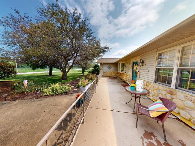 House for sale in Vickery, Clyde