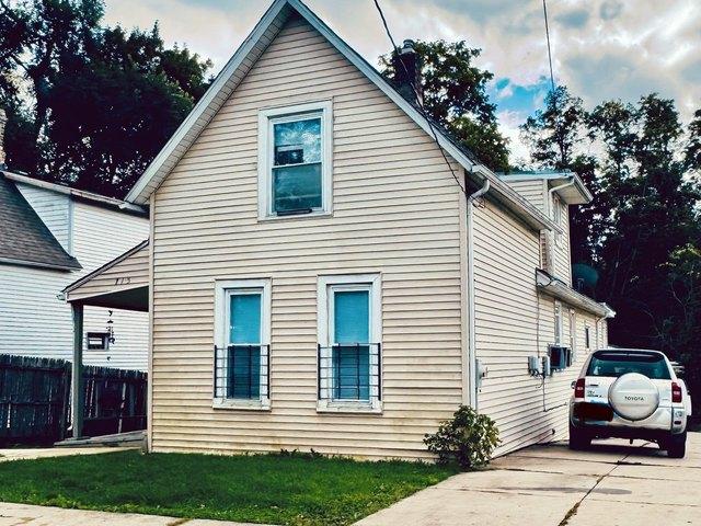 House for sale in Waukegan, Lake County