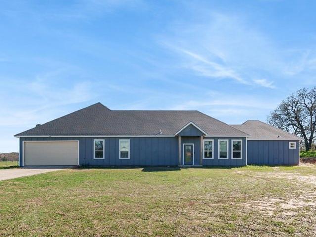 House for sale in Wise, Texas