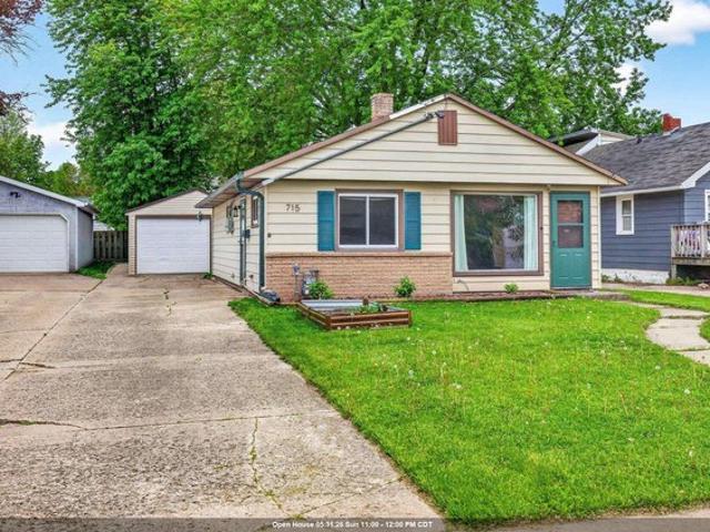 House for sale in Neenah, Wisconsin