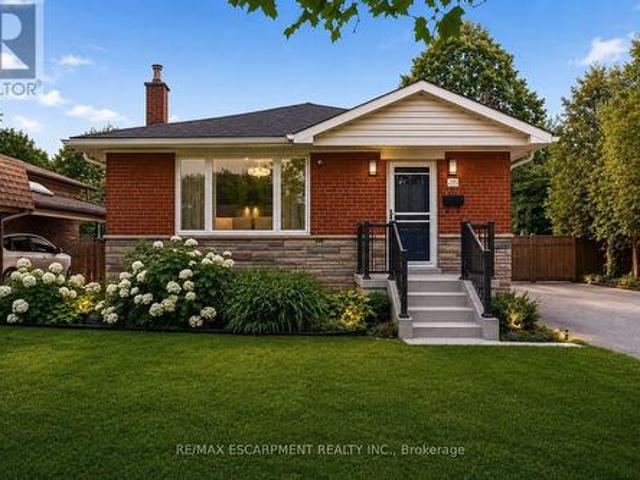 House for sale in Burlington, Ontario