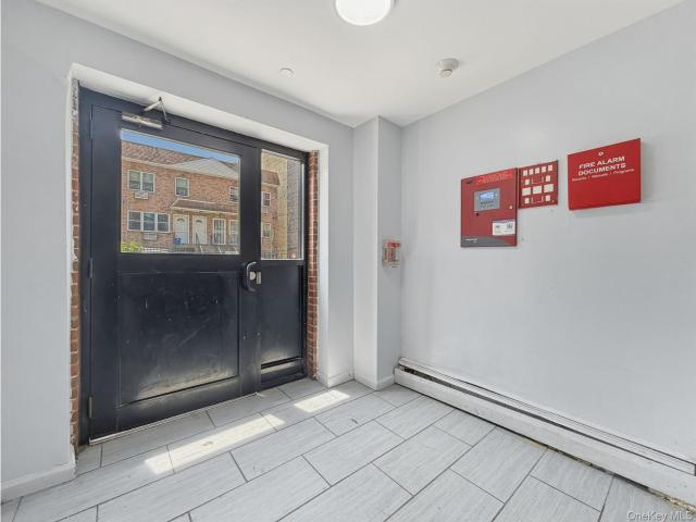 Commercial for sale in The Bronx, Arverne