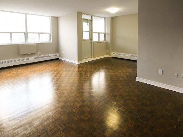 Apartment for rent in York Centre, Toronto