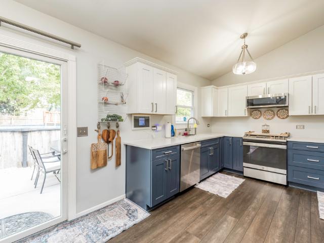 House for sale in Winthrop Harbor, Illinois