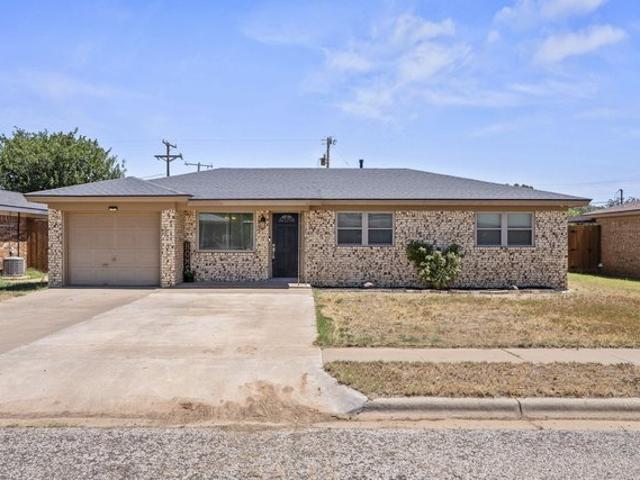 House for sale in Wolfforth, Texas