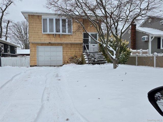 House for sale in Bohemia, New York