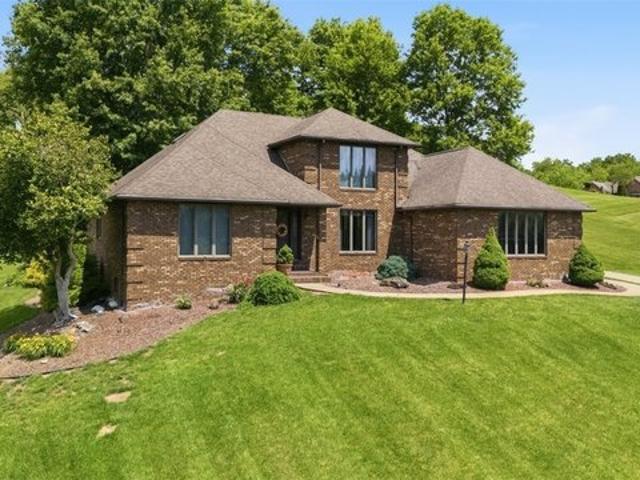 House for sale in Belpre, Ohio