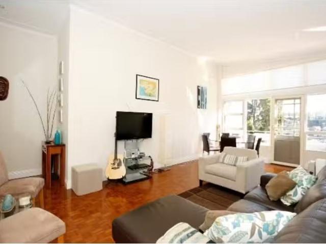 Apartment for rent in Lower North Shore, Sydney