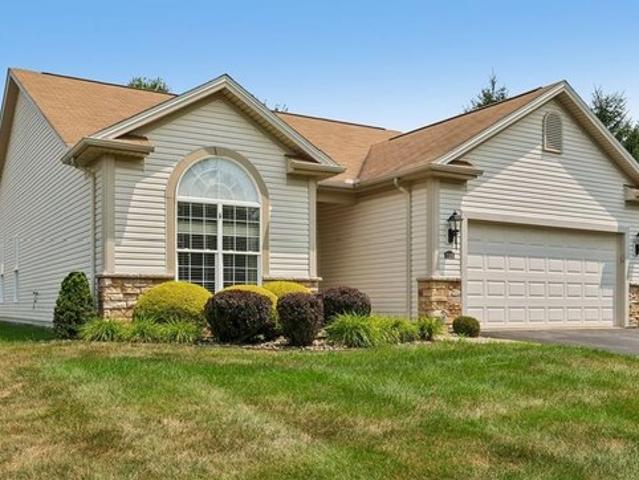 Condo for sale in Beaver, Pennsylvania