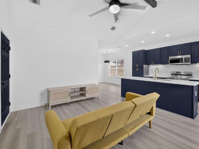 House for sale in La Marque, Galveston County
