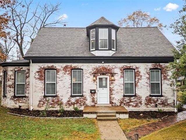 House for sale in Belleville, Illinois
