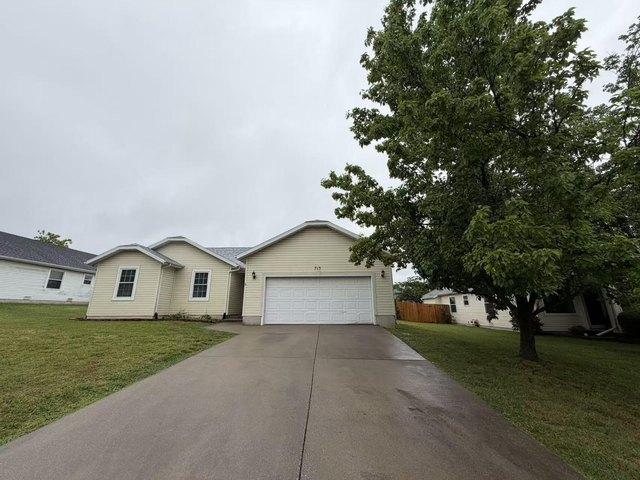 House for sale in Nixa, Missouri