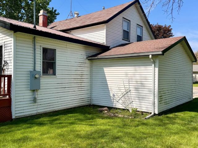 House for sale in Clarion, Iowa