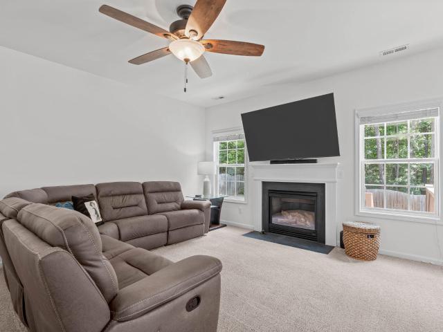 House for sale in Miramonte, Apex