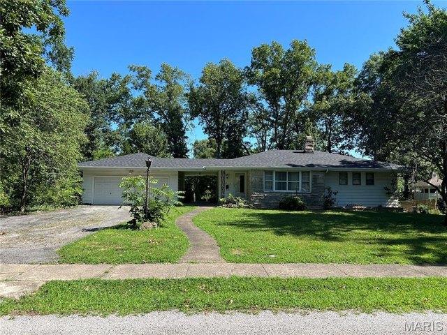 House for sale in Benton, Illinois