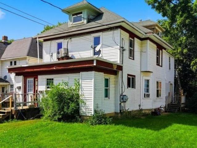 House for sale in Dixon, Illinois