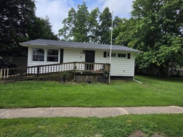 House for sale in Fulton, Illinois