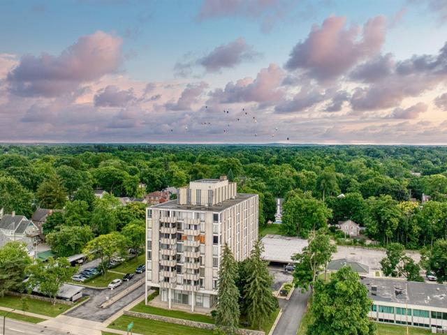 Condo for sale in Jackson