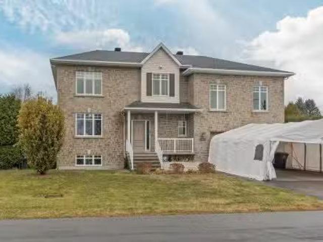 House for sale in Les Moulins, Quebec
