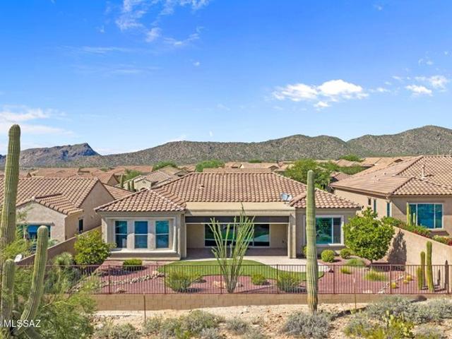 House for sale in Marana, Arizona