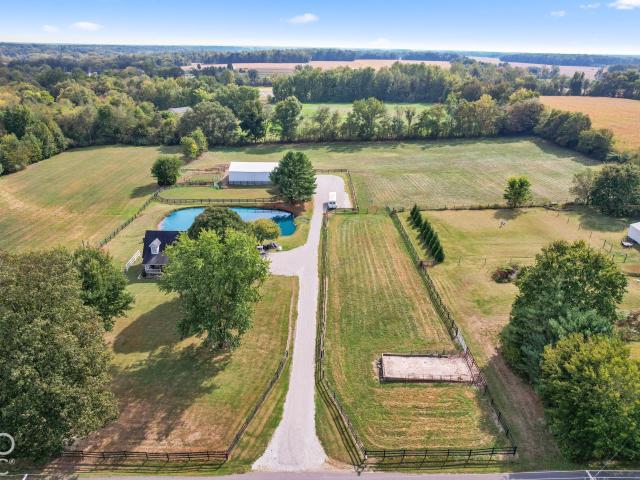 House for sale in Hayden, North Vernon
