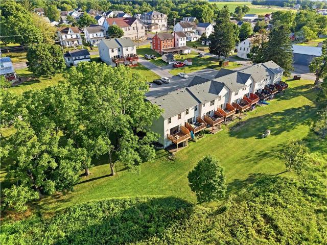 Townhouse for sale in Lehigh, Pennsylvania
