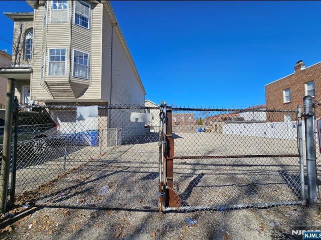 Land for sale in Newark, New Jersey