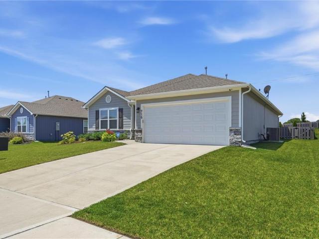 House for sale in Traditions, Belton