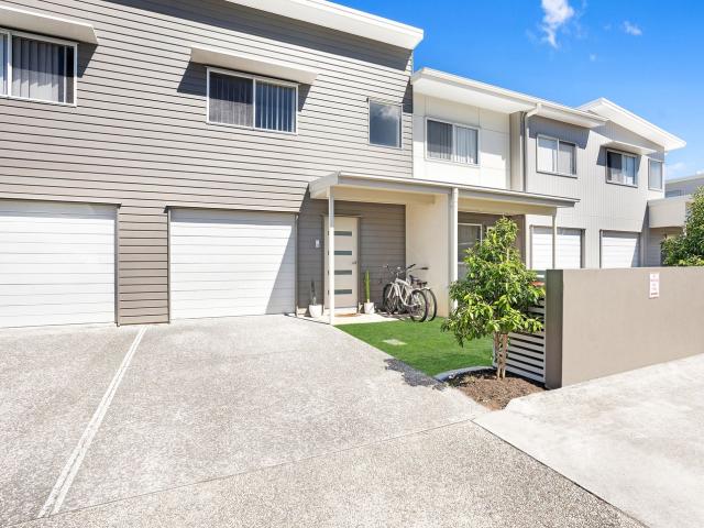 Apartment for rent in Kings Creek, Queensland