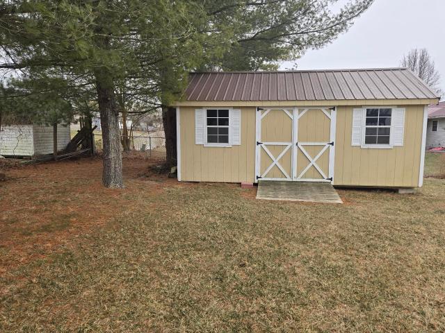 House for sale in Williamsport, Ohio