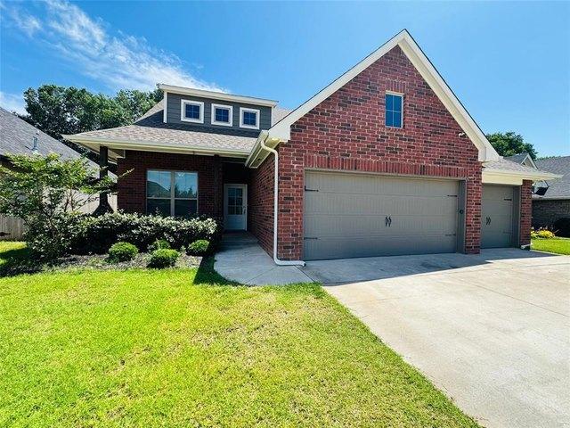 House for sale in Mustang, Oklahoma