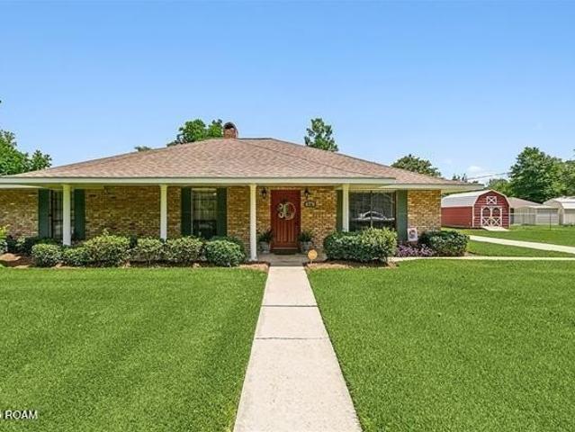 House for sale in Gonzales, Ascension Parish