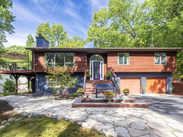 House for sale in Porter, Indiana