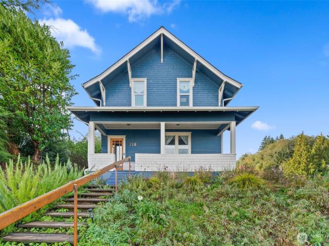 House for sale in South Bend, Washington