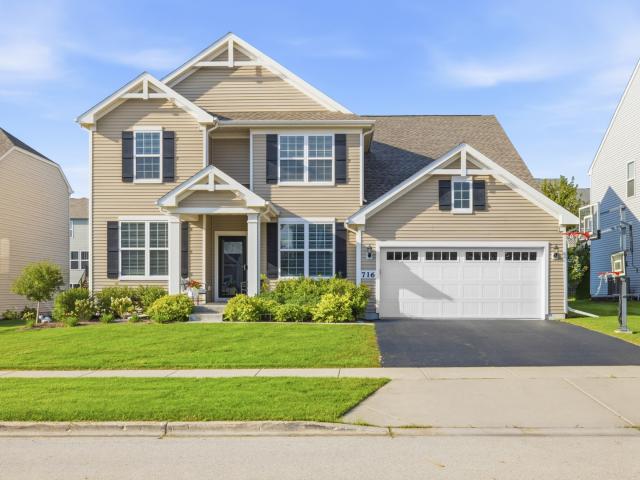 House for sale in South Elgin, Illinois