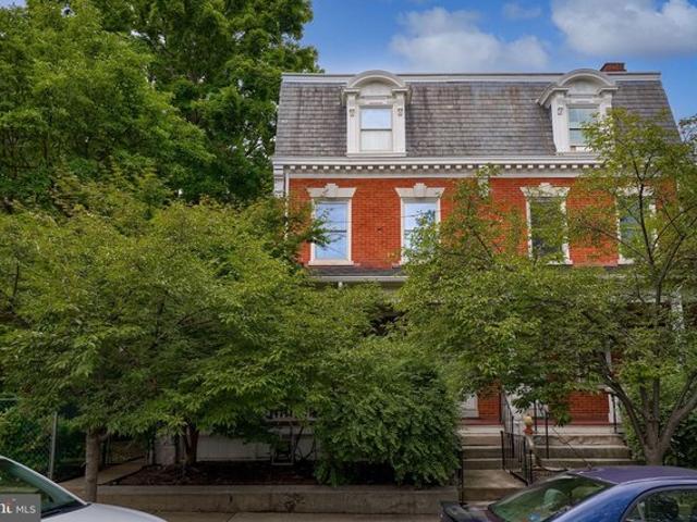 Townhouse for sale in Lancaster, Pennsylvania