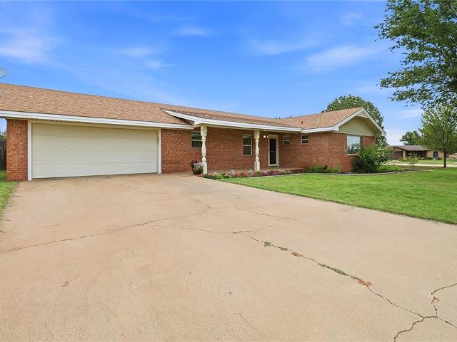 House for sale in Hobart, Oklahoma