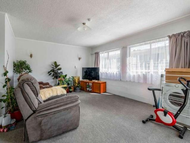 House for sale in Omokoroa, Bay Of Plenty