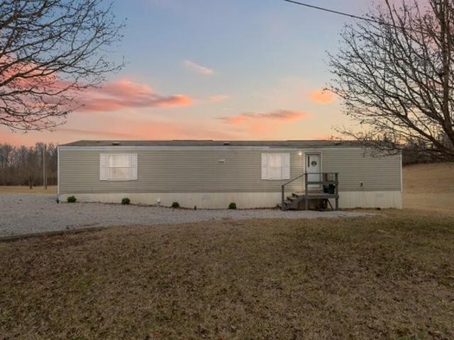House for sale in Nancy, Kentucky