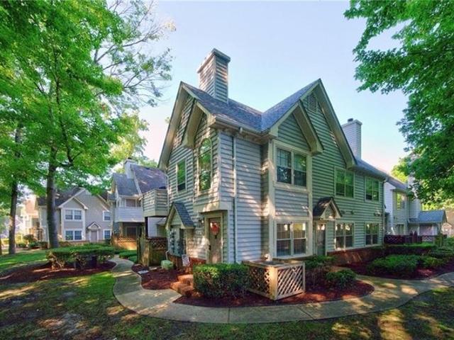 Condo for sale in Virginia