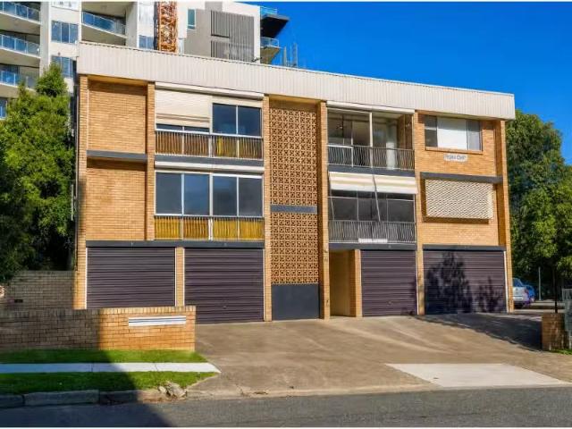 Apartment for rent in Stones Corner, Greater Brisbane