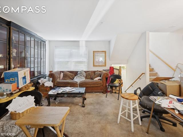 Townhouse for sale in Wheeling