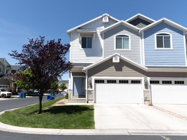 Townhouse for sale in Orem, Utah