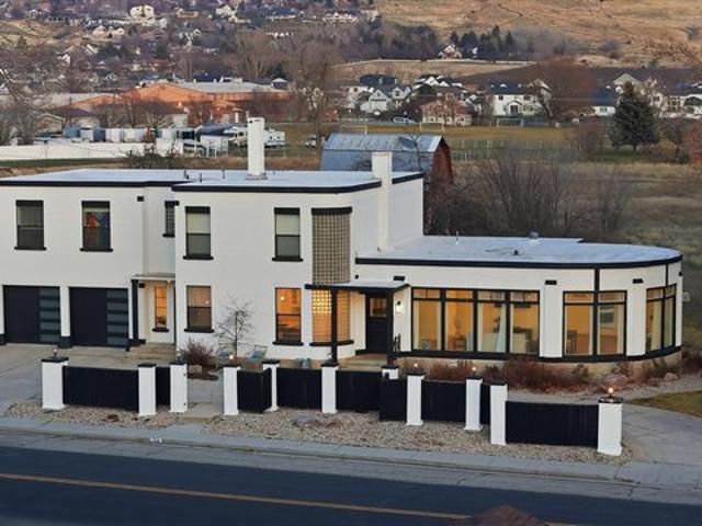 House for sale in Cache, Utah