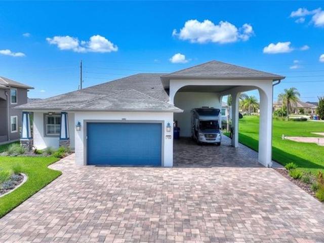 House for sale in Polk City, Florida